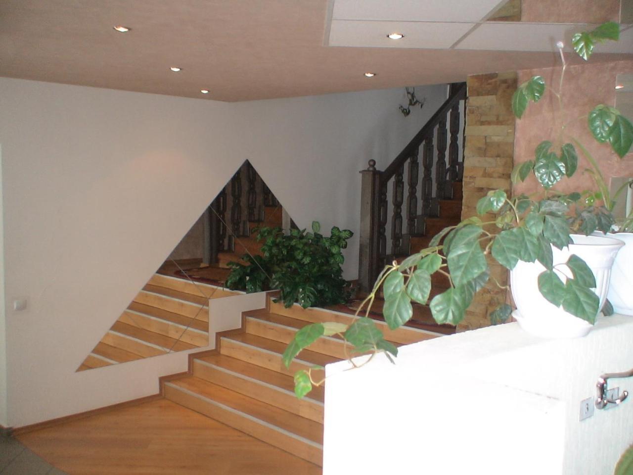 Gostinitsa "Elen" Hotel Shchuchyn Zewnętrze zdjęcie