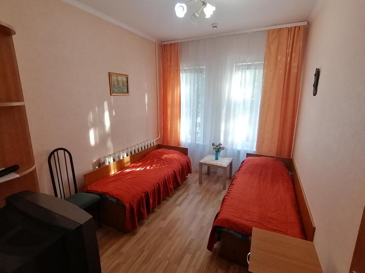 Gostinitsa "Elen" Hotel Shchuchyn Zewnętrze zdjęcie